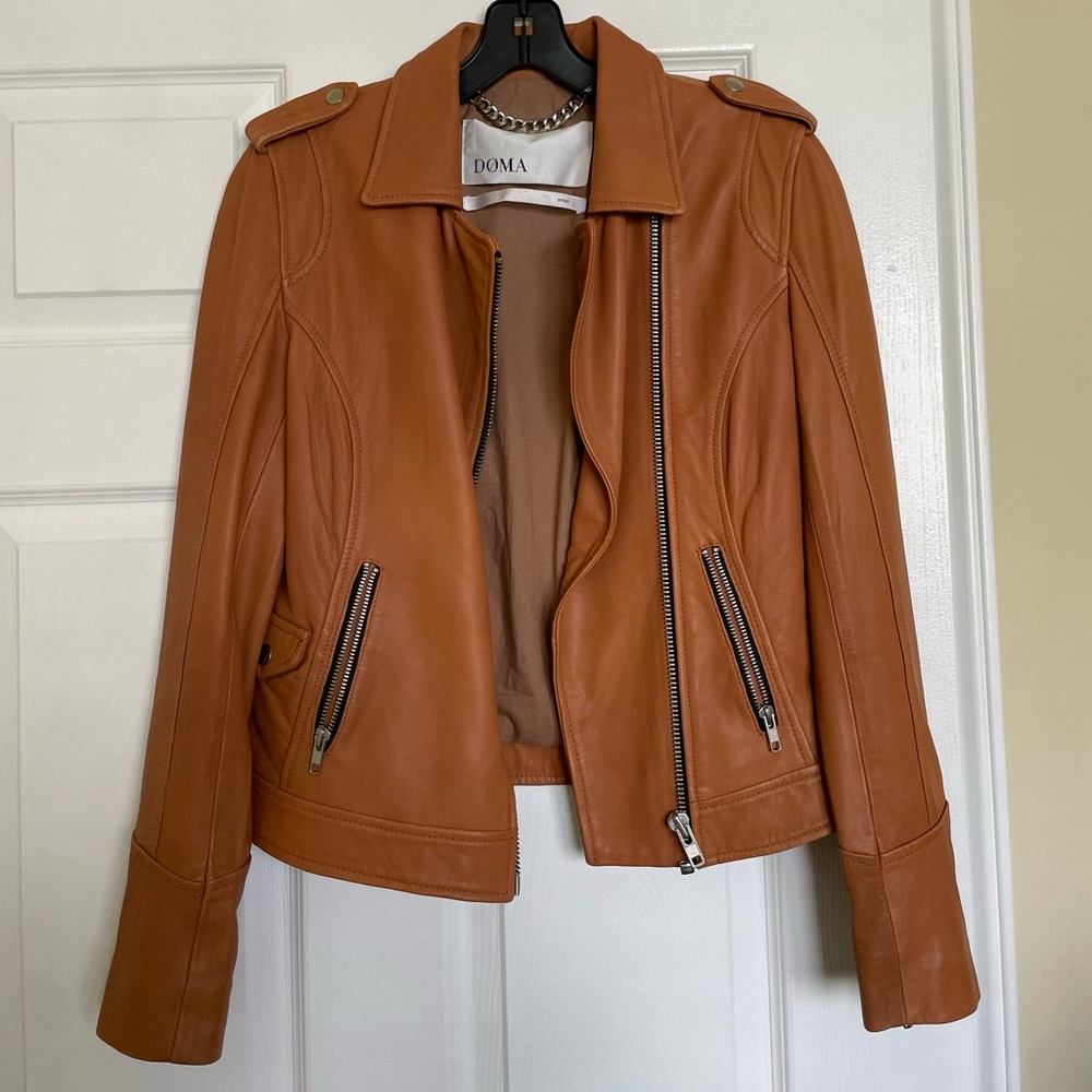 SOLD!! Doma Leather Jacket